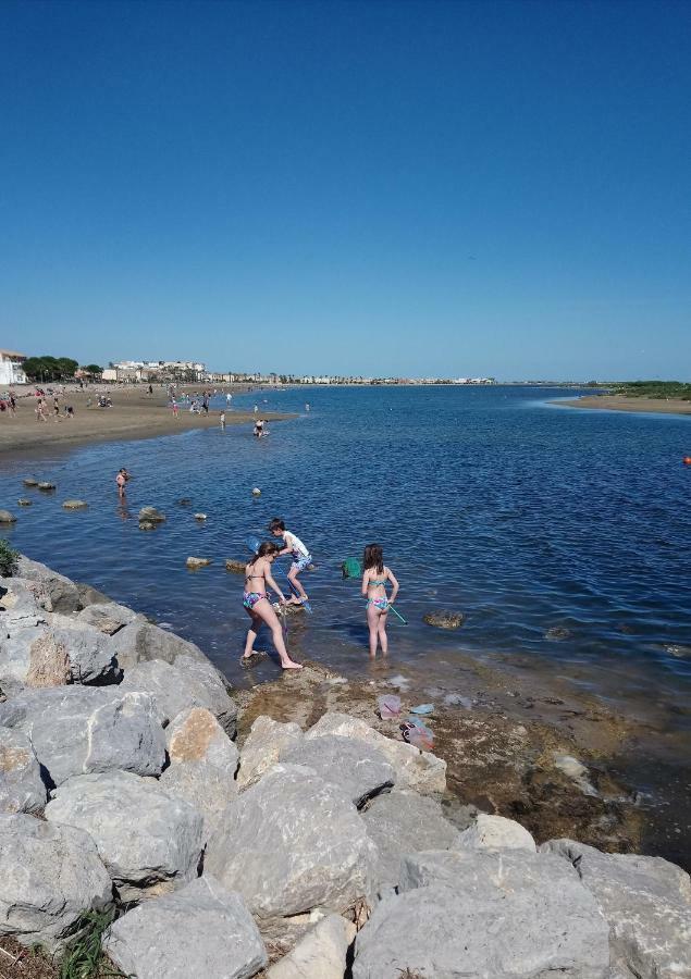 Studio Les Regates Avec Loggia Et Parking Gratuit Plage Du Grazel Груиссан Экстерьер фото